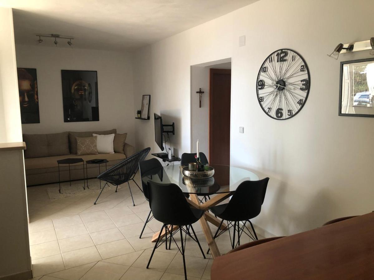 Holiday Home - Apartment Carmen Sevid Exterior foto