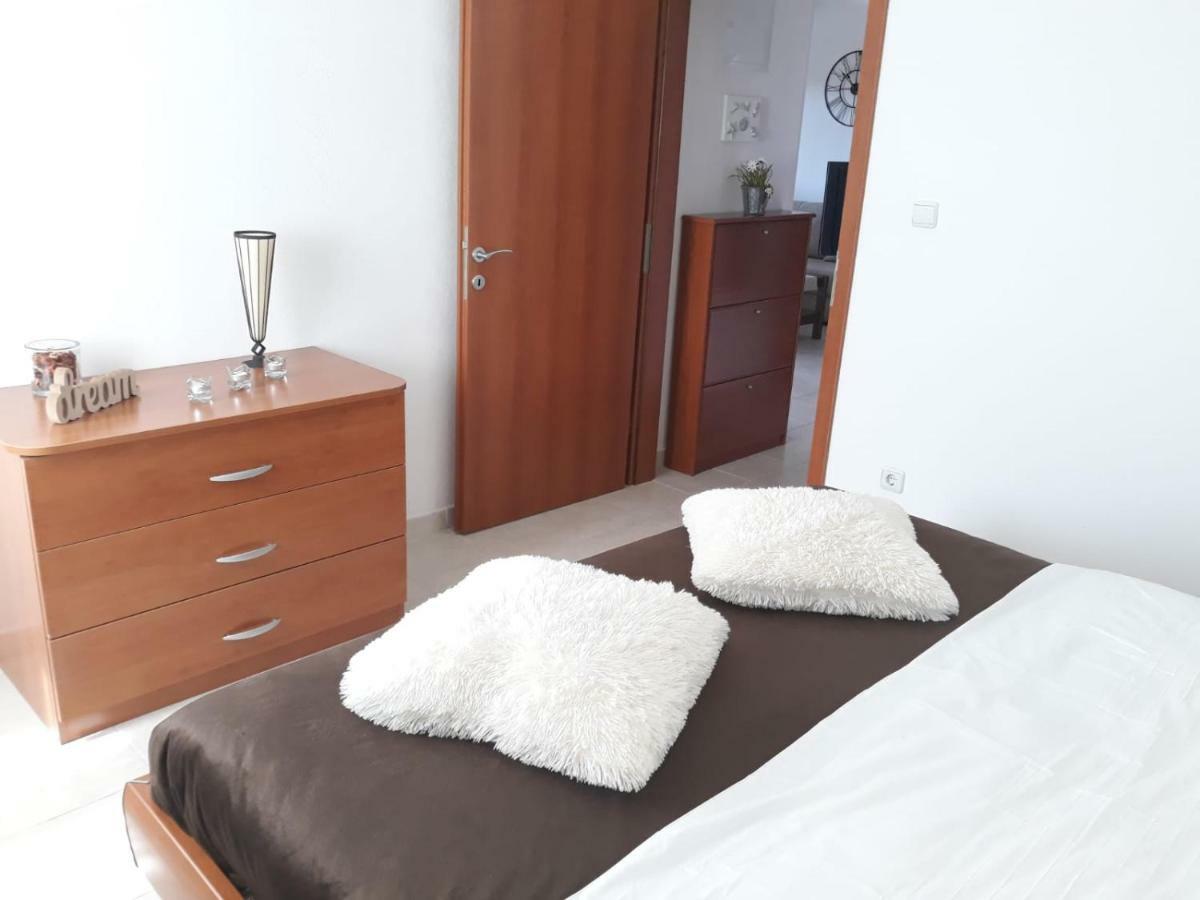 Holiday Home - Apartment Carmen Sevid Exterior foto